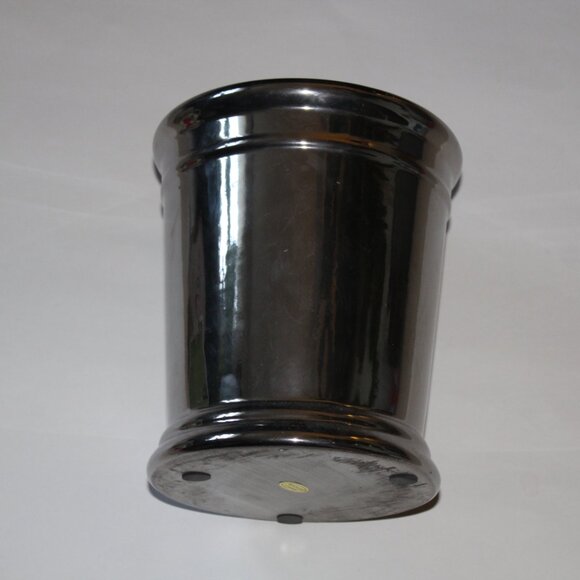 Smith & Hawken Amaryllis Ceramic Planter with Coco Fiber - Silver - Picture 4 of 5